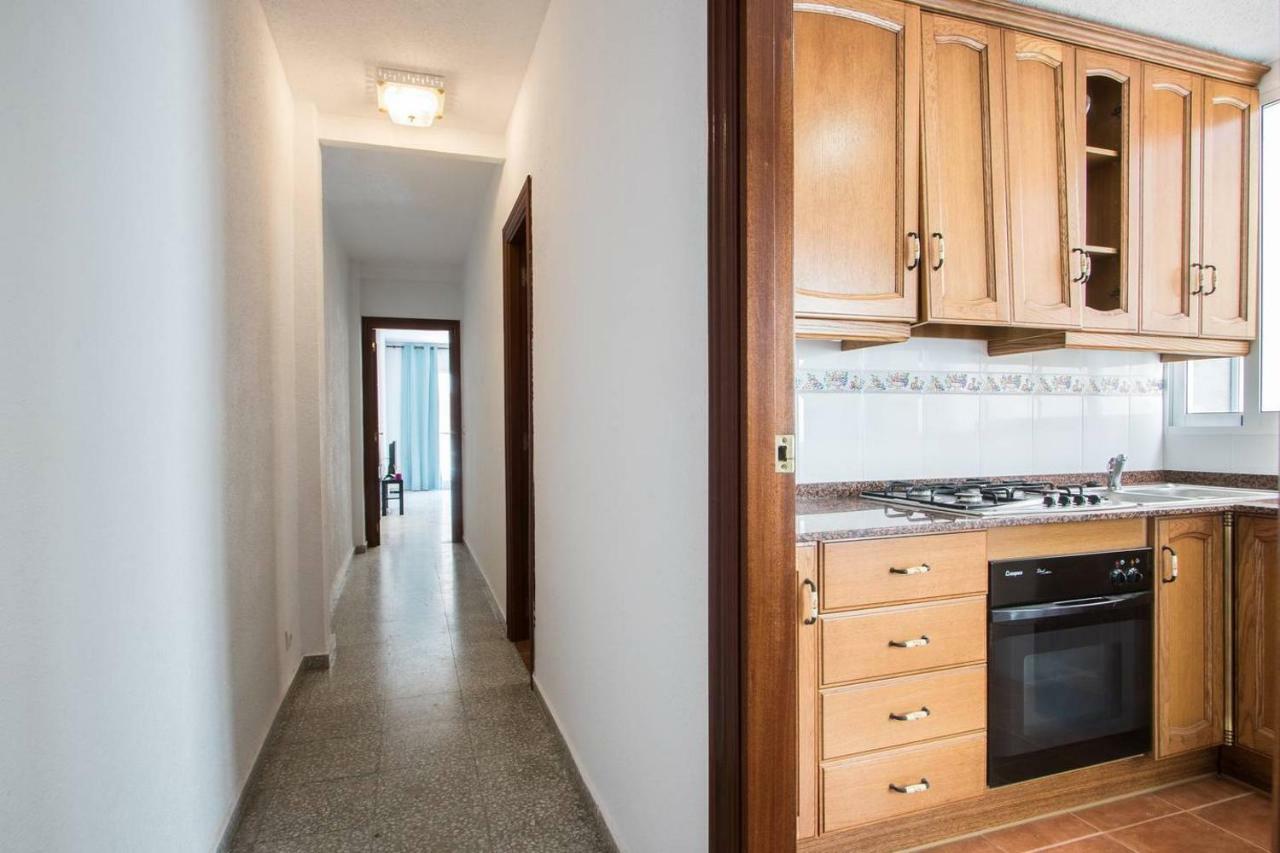 Apartament Lovely, New, Bright 3 Mins To 105 Sq Meters